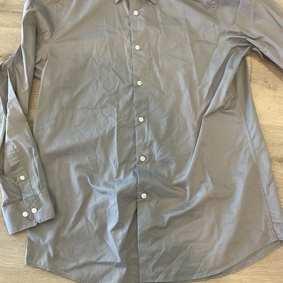 Perry Ellis Portfolio Slim Fit Button Down - Picture 3 of 4